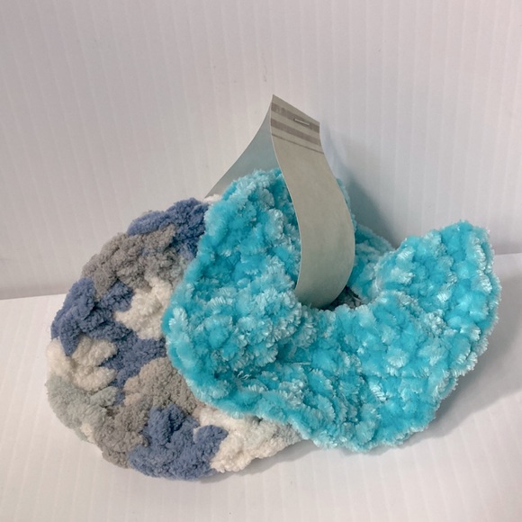 Fuzzy Chenille Scrunchies Camouflage Camo Blue Gray White and Teal NEW Set of 2 - Picture 3 of 11